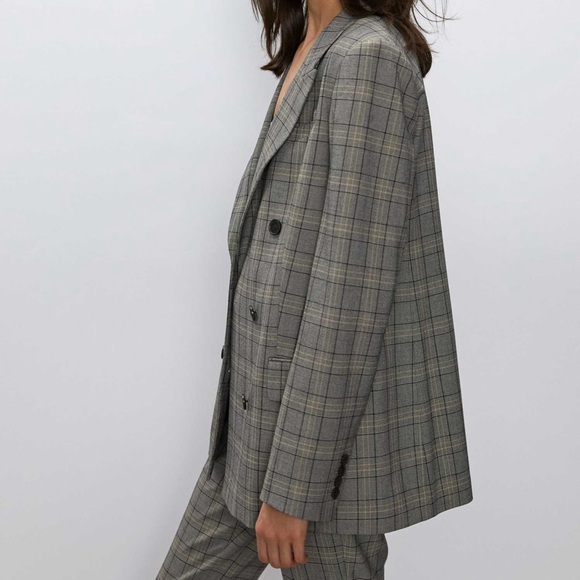 Aritzia Babaton Samuel Blazer - Light Glencheck/Black/White Plaid - Picture 9 of 10